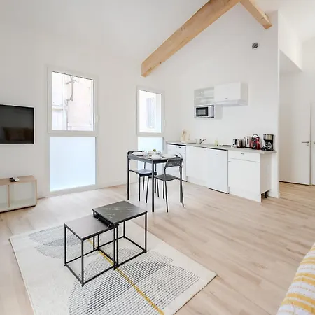 2 Au Meme Etage Avec Parking شقة